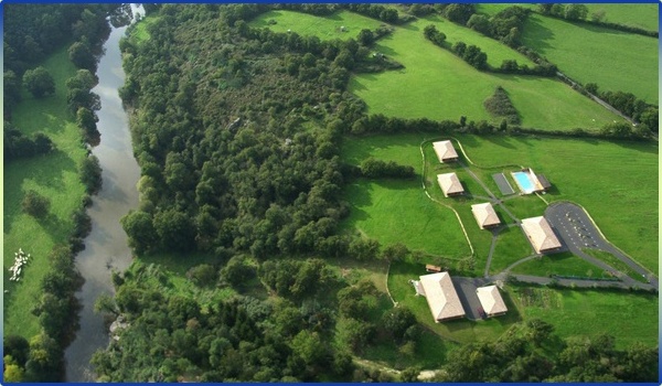 Vue a�rienne de la S�vre � Boussay.